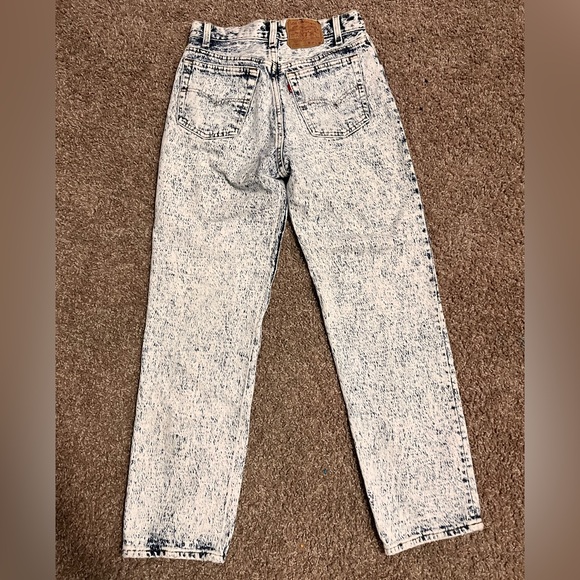 Levi's Denim - Vintage Acid Wash Levi’s 701 Student Fit 27x28